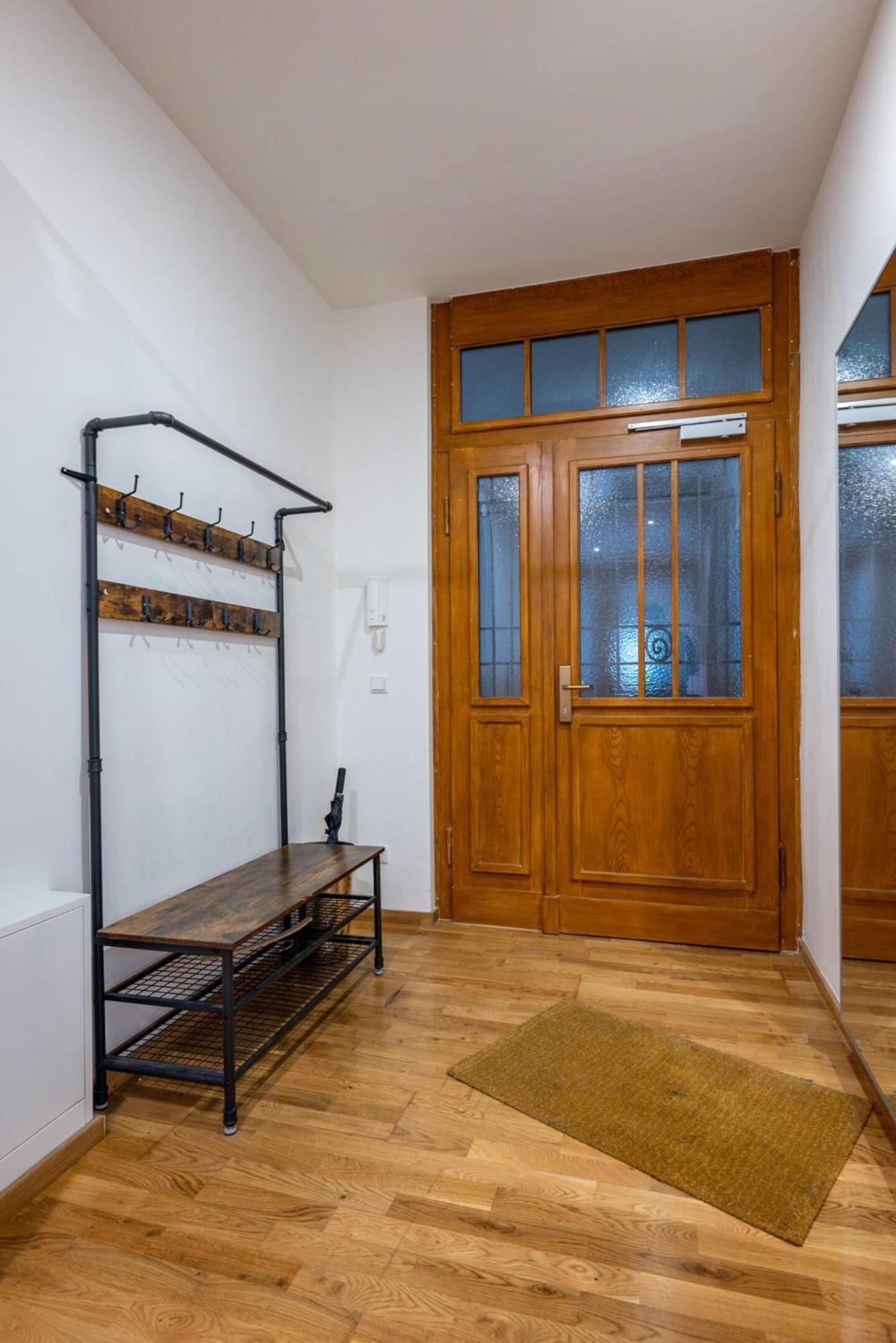 Arbio I Retro Apart Near Leipzig Hauptbahnhof Экстерьер фото