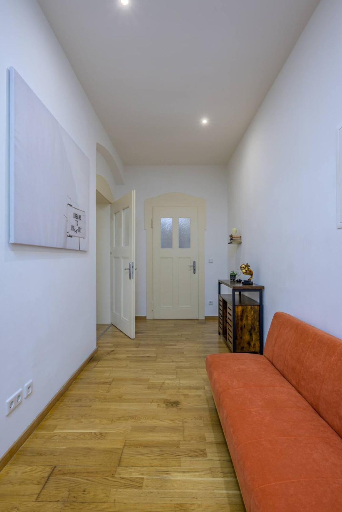 Arbio I Retro Apart Near Leipzig Hauptbahnhof Экстерьер фото